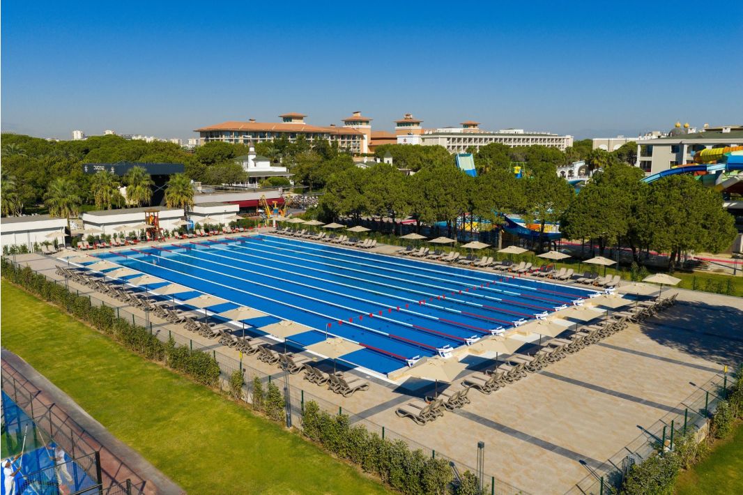 Schwimmtrainingslager Ostern 2027: Früh planen und beste Bedingungen sichern