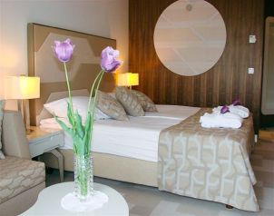 Terme Catez Image two