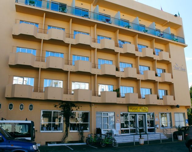 Hotel Apolo Image one