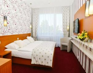 Hotel Avanti Image four