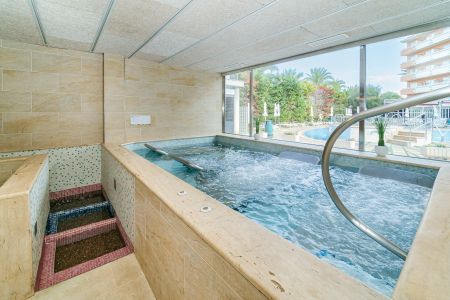 https://www.swimtours.com/de/media/catalog/product/cache/da432fc9ee79dfca32e073c2235ab4d7/h/o/hotel_janeiro_swimtours_13_.jpg