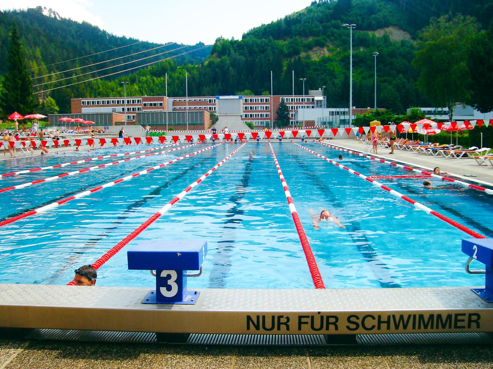 Hotel mit 25m Schwimmbecken